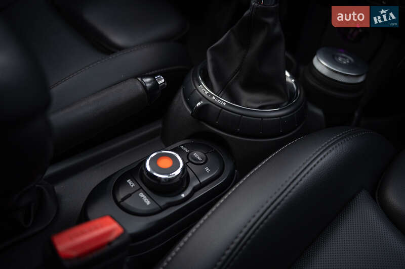 Хетчбек MINI Cooper 2014 в Києві