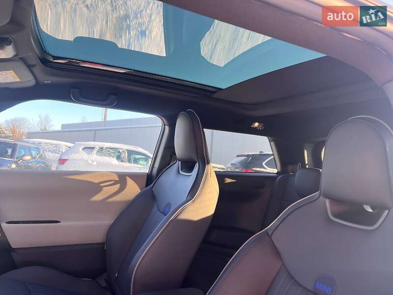 Хэтчбек MINI Cooper 2024 в Львове