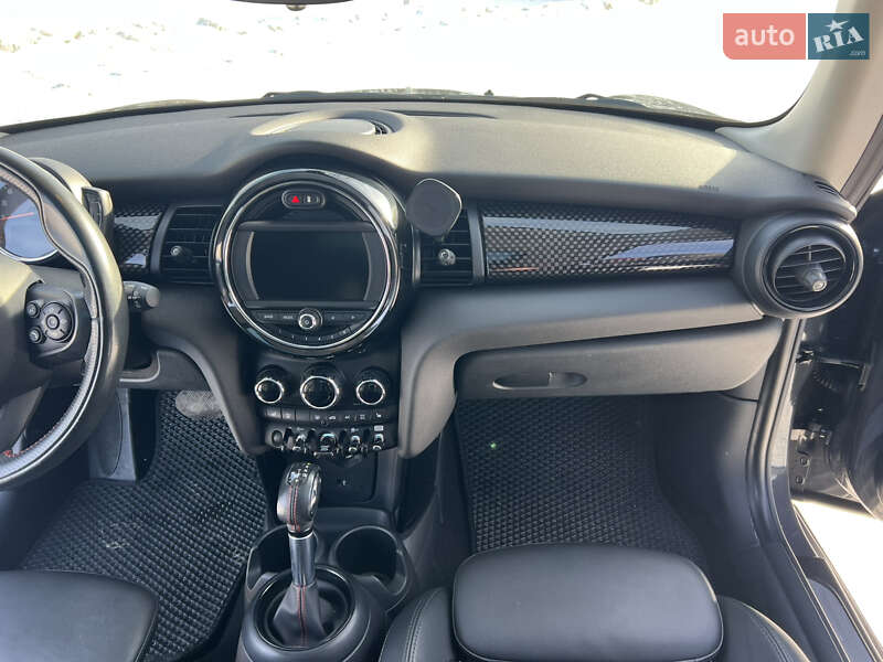 Хэтчбек MINI Cooper 2018 в Харькове