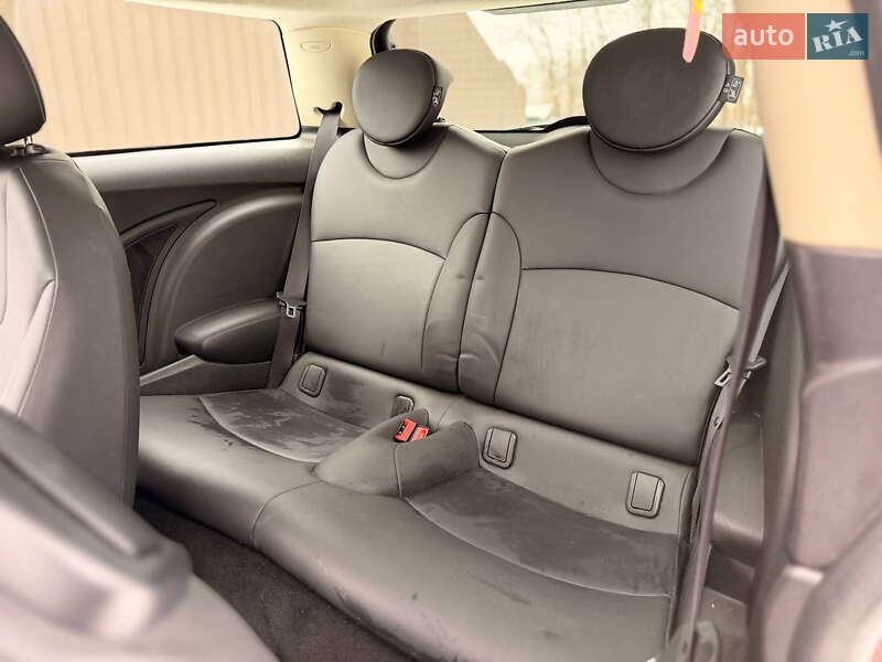 Хетчбек MINI Cooper 2013 в Києві