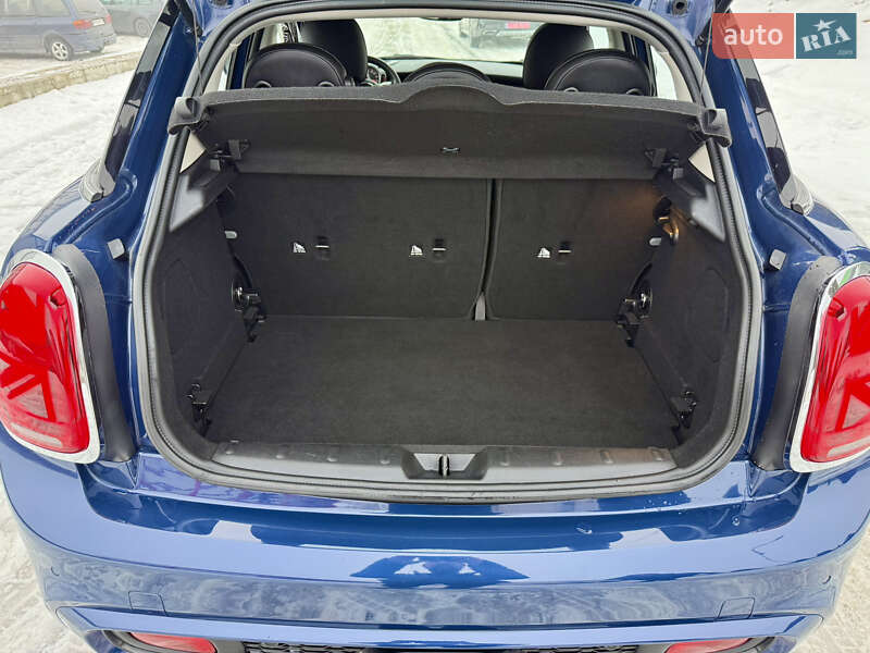 Хэтчбек MINI Cooper 2015 в Виннице