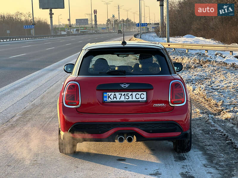 Хэтчбек MINI Cooper 2022 в Киеве