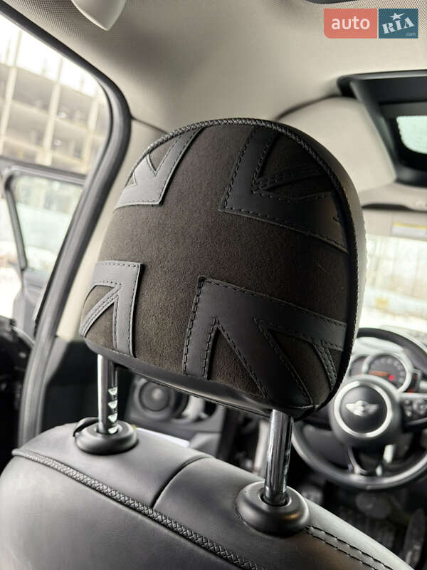 Хэтчбек MINI Cooper 2015 в Киеве