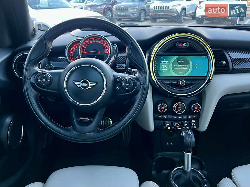 Хетчбек MINI Cooper 2018 в Києві фото 47 Хетчбек MINI Cooper 2018 в Києві