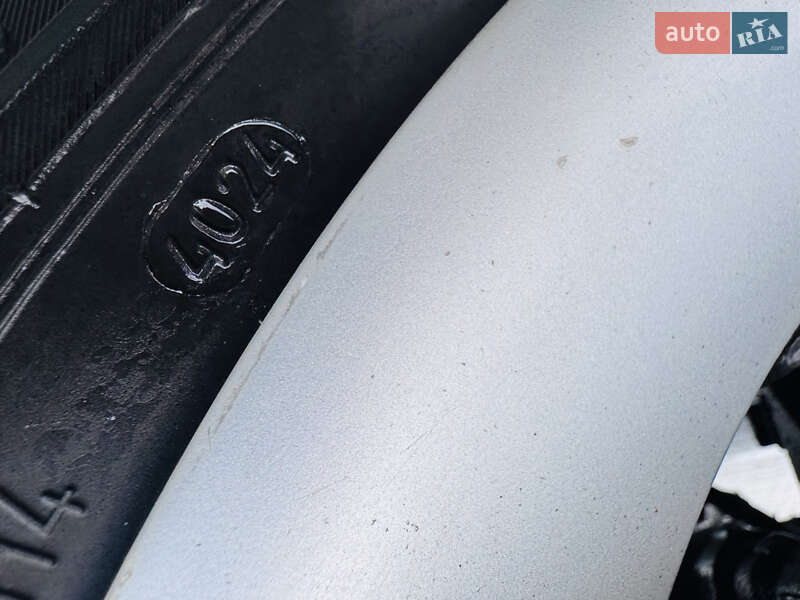 Хэтчбек MINI Cooper 2003 в Киеве