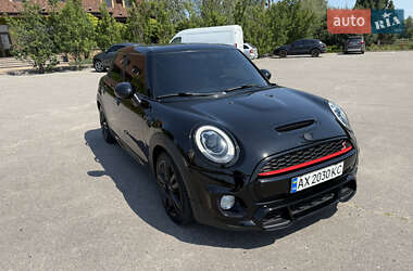 Хэтчбек MINI Cooper 2017 в Харькове