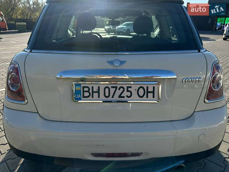 Хетчбек MINI Cooper 2013 в Одесі фото 22 Хетчбек MINI Cooper 2013 в Одесі