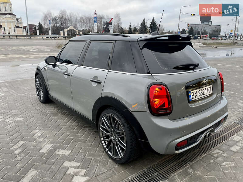 Хэтчбек MINI Cooper 2016 в Днепре фото 21 Хэтчбек MINI Cooper 2016 в Днепре