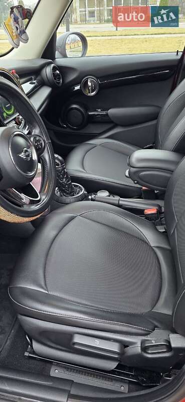 Хэтчбек MINI Cooper 2016 в Измаиле фото 9 Хэтчбек MINI Cooper 2016 в Измаиле