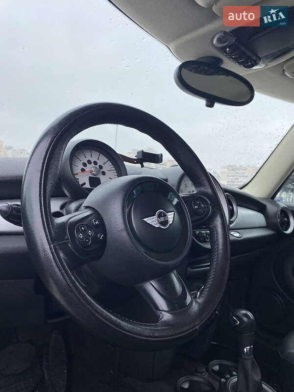Хетчбек MINI Cooper 2012 в Києві фото 10 Хетчбек MINI Cooper 2012 в Києві