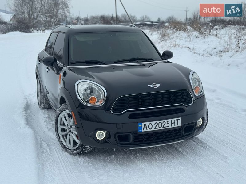 Хэтчбек MINI Cooper 2015 в Ужгороде