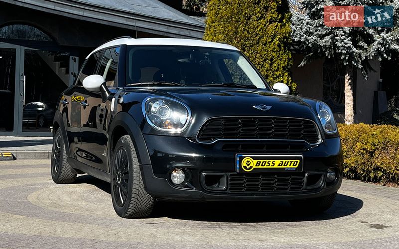 Хэтчбек MINI Cooper 2012 в Львове