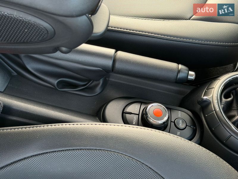 Хэтчбек MINI Cooper 2015 в Одессе