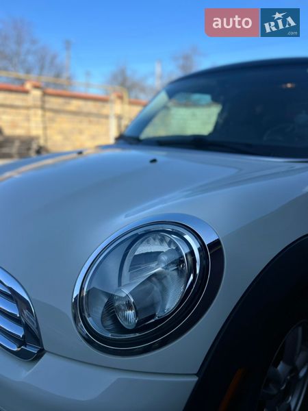 Хэтчбек MINI Cooper 2011 в Раздельной