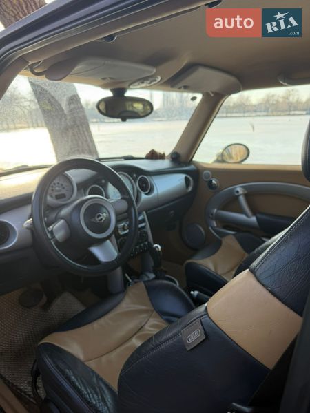 Хетчбек MINI Cooper 2004 в Рівному