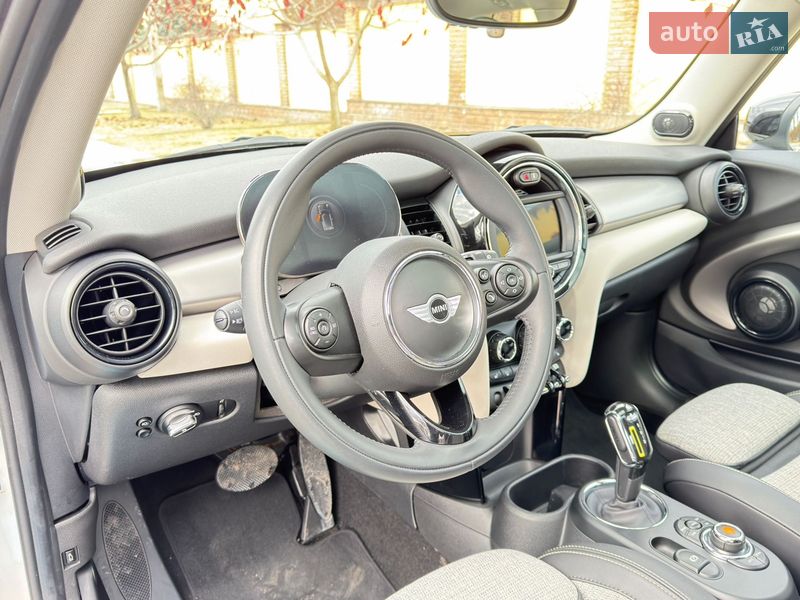 Хетчбек MINI Cooper 2021 в Києві