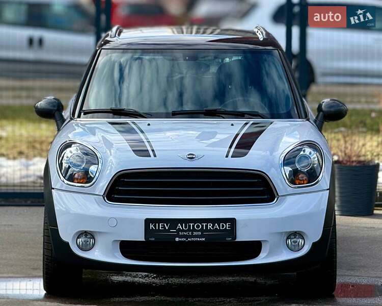 Хэтчбек MINI Cooper 2011 в Киеве