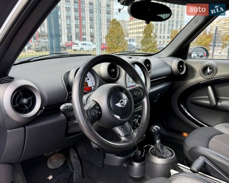 Хэтчбек MINI Cooper 2011 в Киеве