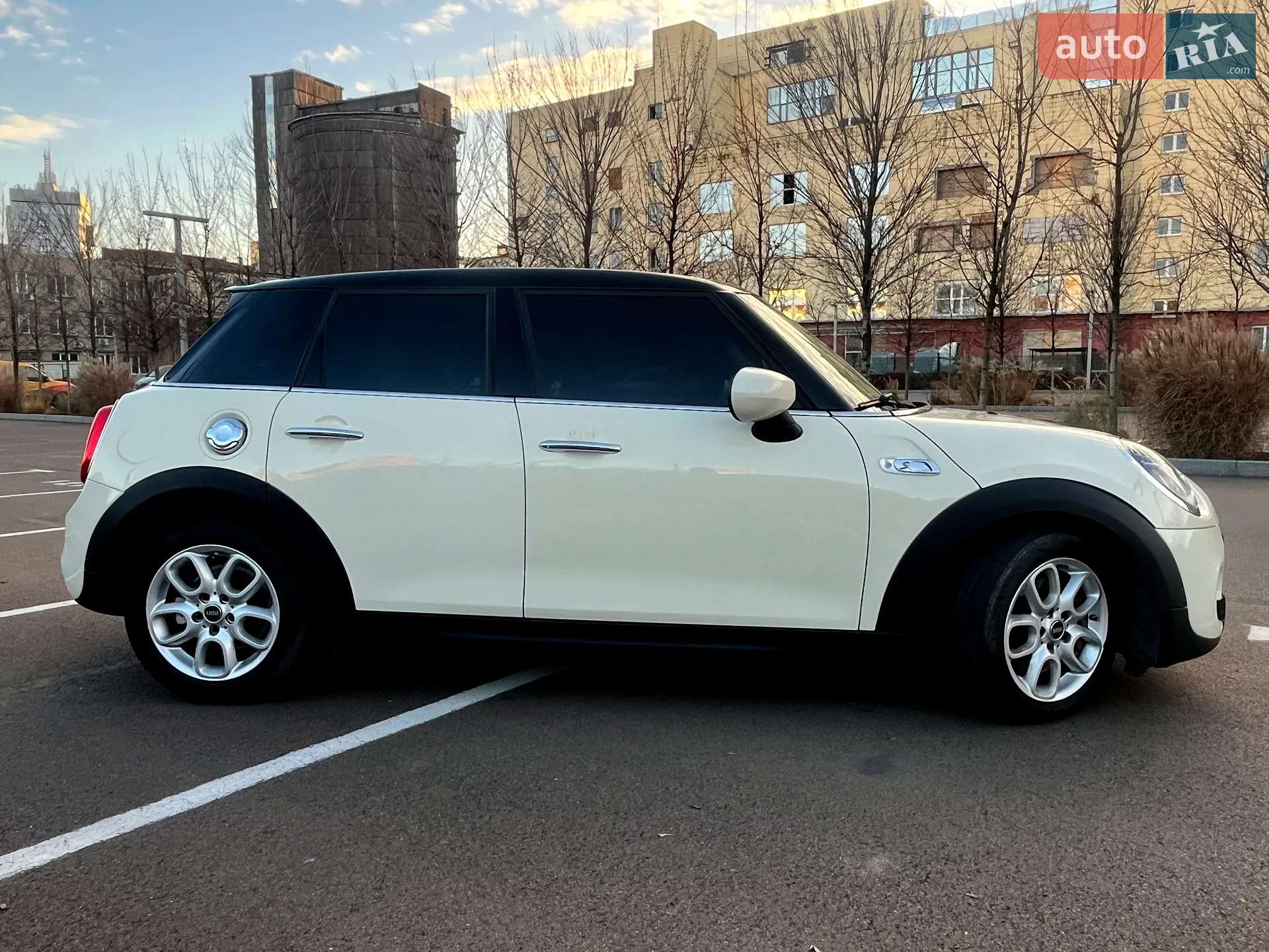 2019 MINI Cooper - мініатюра 8