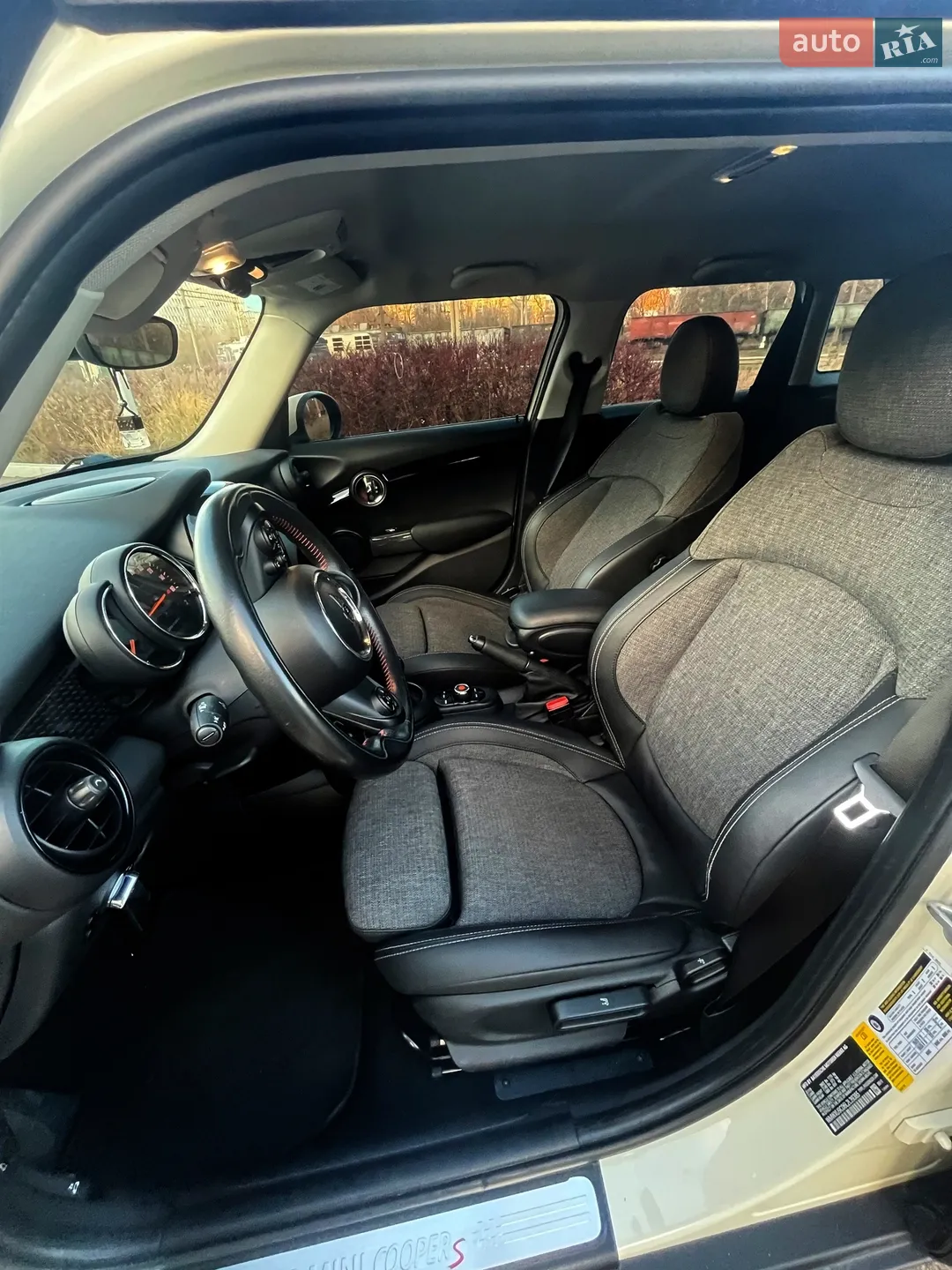 2019 MINI Cooper - мініатюра 10