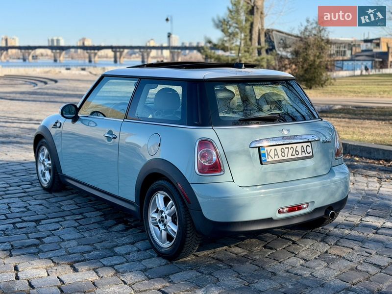 Хетчбек MINI Cooper 2012 в Києві