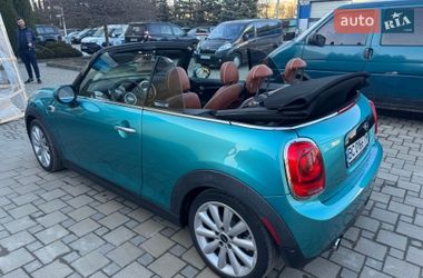 Хэтчбек MINI Cooper 2016 в Львове