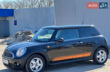 Хэтчбек MINI Cooper 2010 в Бердичеве