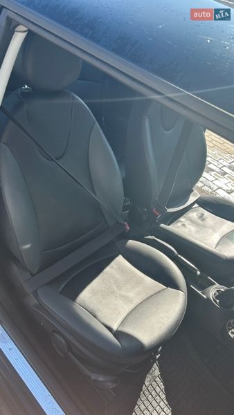 Хетчбек MINI Cooper 2010 в Калинівці