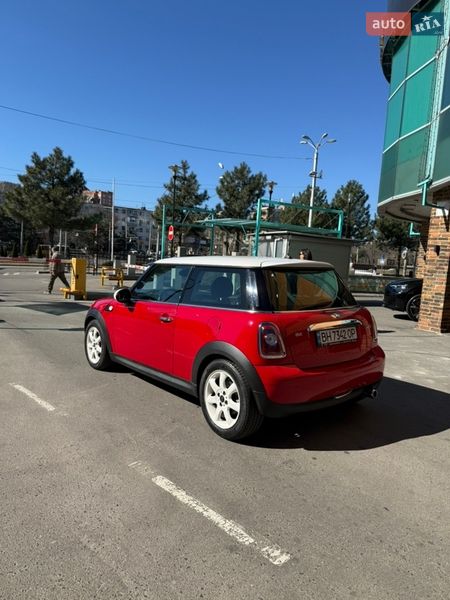 Хэтчбек MINI Cooper 2010 в Одессе