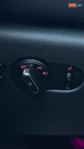 Хетчбек MINI Cooper 2016 в Івано-Франківську