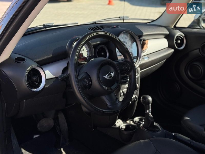Хетчбек MINI Cooper 2013 в Києві