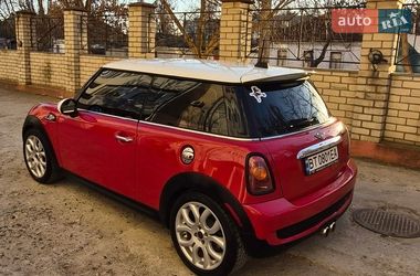 Хэтчбек MINI Cooper 2007 в Николаеве