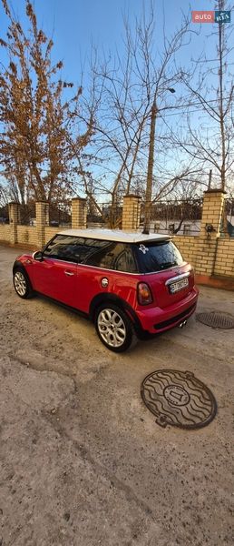 Хэтчбек MINI Cooper 2007 в Николаеве