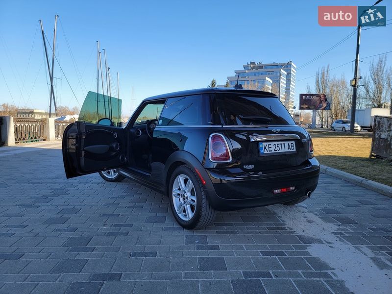 Хетчбек MINI Cooper 2011 в Дніпрі