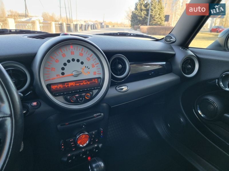 Хетчбек MINI Cooper 2011 в Дніпрі