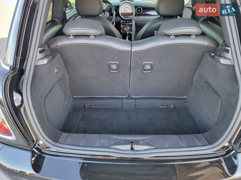 Хетчбек MINI Cooper 2011 в Дніпрі