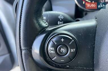 Хэтчбек MINI Cooper 2015 в Львове
