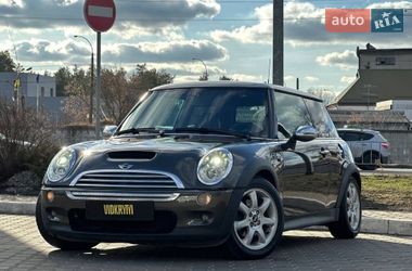 Хэтчбек MINI Cooper 2005 в Киеве