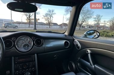 Хэтчбек MINI Cooper 2005 в Киеве