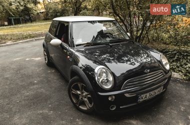 Хэтчбек MINI Cooper 2006 в Киеве