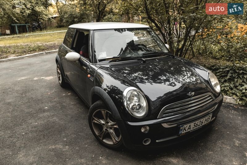 2006 Mini Cooper, VIN WMWRA31050TE25295:plate — фото 1 (autoria)