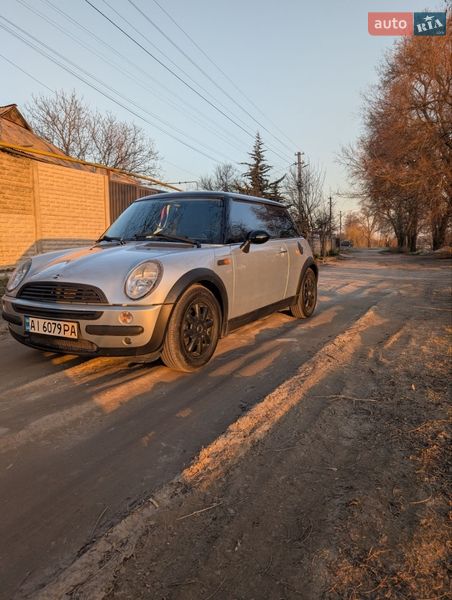 Хэтчбек MINI Cooper 2003 в Днепре