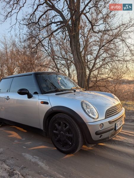 Хэтчбек MINI Cooper 2003 в Днепре
