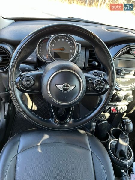 Хэтчбек MINI Cooper 2015 в Киеве