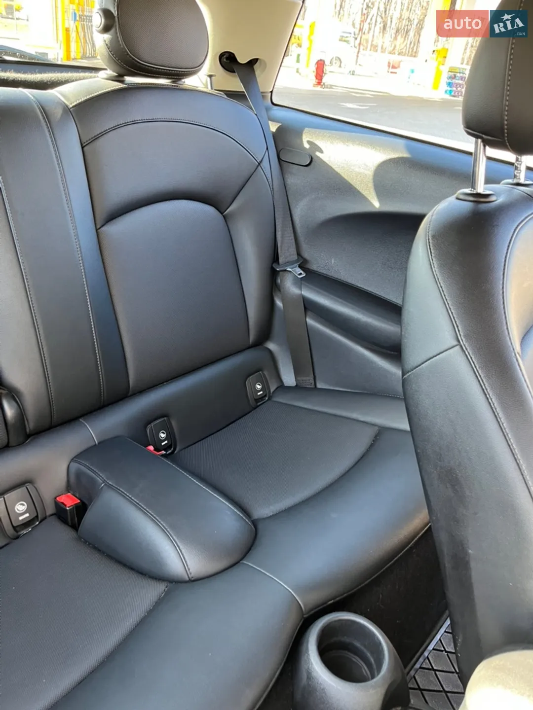 2015 MINI Cooper - мініатюра 18