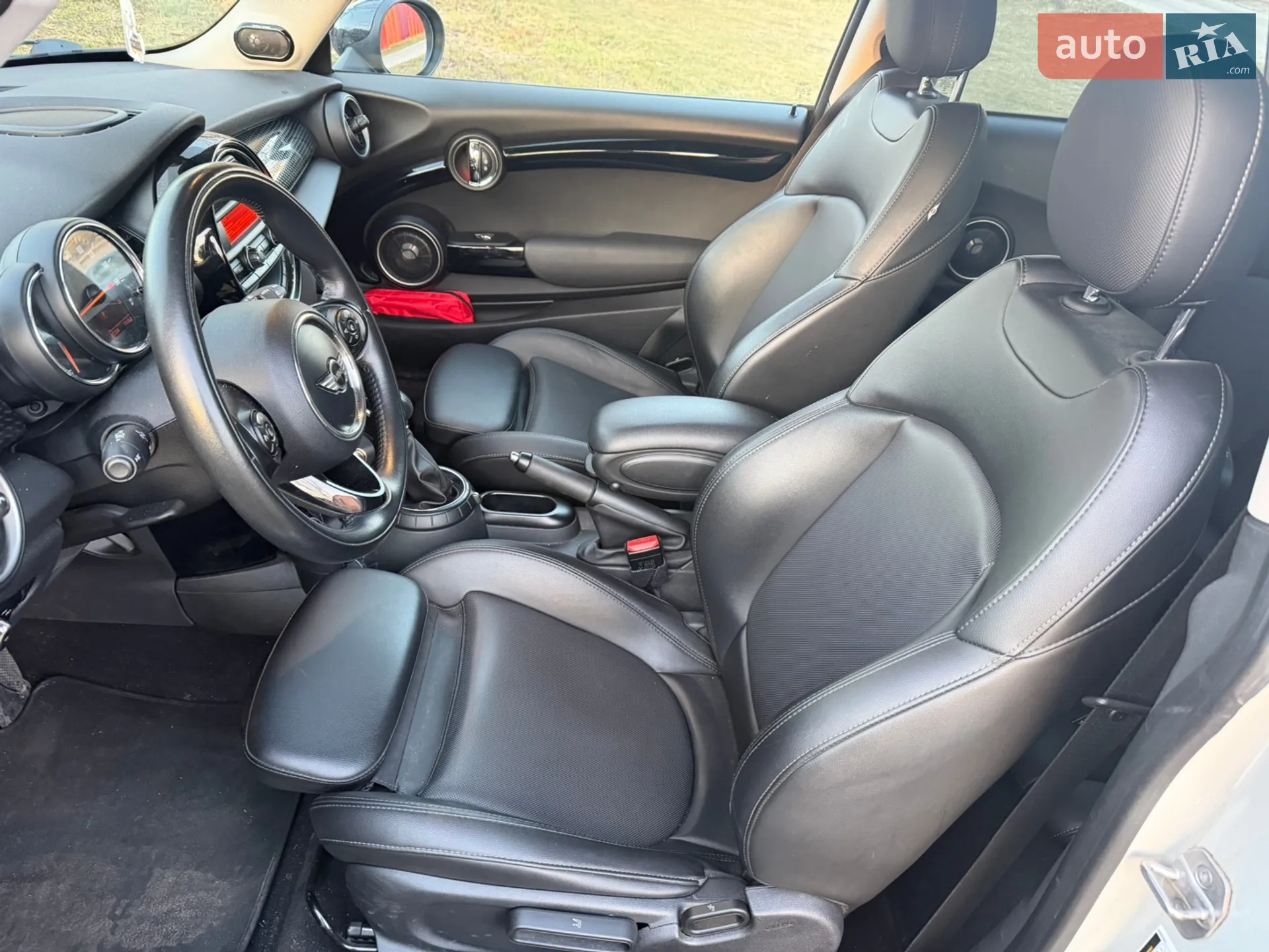 2015 MINI Cooper - мініатюра 13