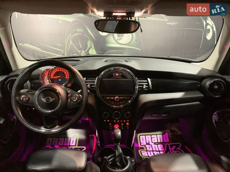 Хетчбек MINI Cooper 2017 в Одесі