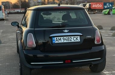 Хетчбек MINI Cooper 2004 в Житомирі