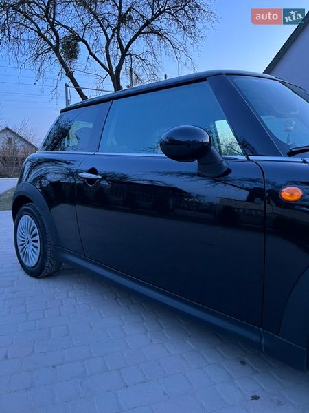 Хэтчбек MINI Cooper 2009 в Николаеве фото 21 Хэтчбек MINI Cooper 2009 в Николаеве