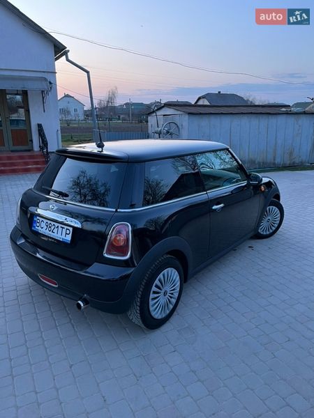 Хэтчбек MINI Cooper 2009 в Николаеве фото 50 Хэтчбек MINI Cooper 2009 в Николаеве